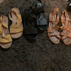 3 pairs size 8 sandals